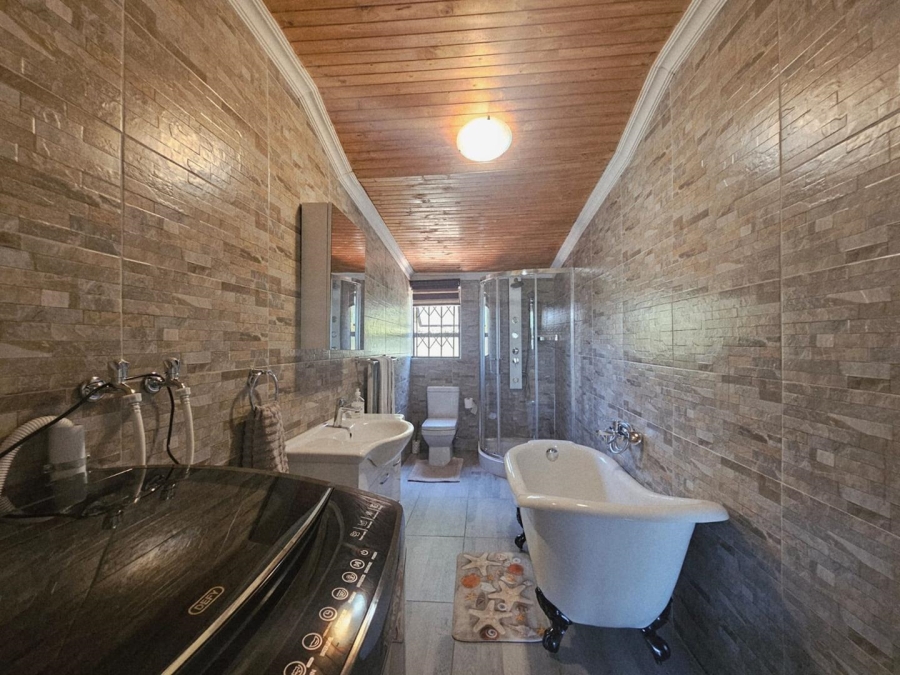 3 Bedroom Property for Sale in Ladybrand Free State